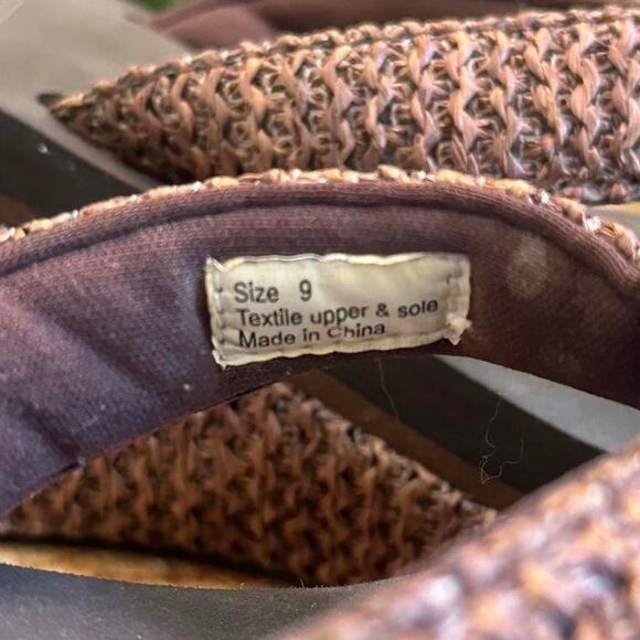 Volatile brown boho wedge platform flip flops sandals size 9 - Picture 4 of 6